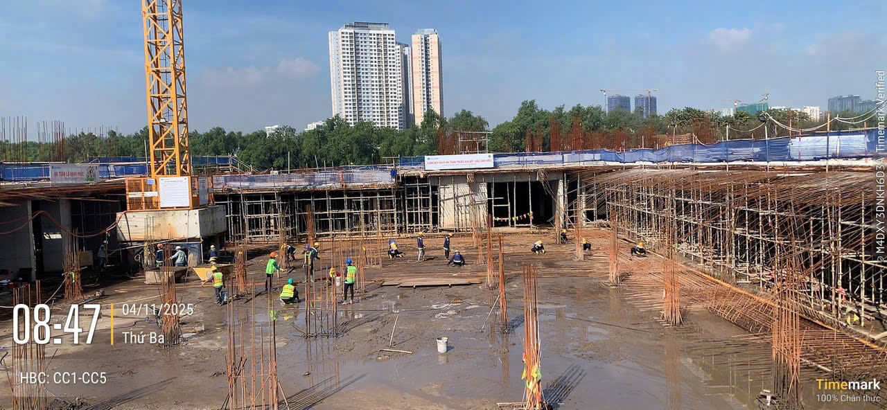 hình thi công hầm dự án The Privé